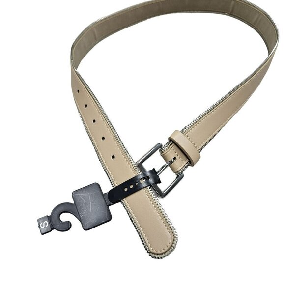 Brand Unknown NWT ‎ Man Made Zipper-Trimmed Tan Synthetic Leather Belt Neutral - Picture 1 of 8